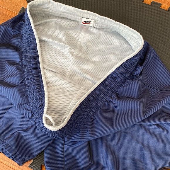 XL reversible nike vintage basketball shorts - Picture 4 of 6